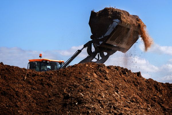 Dirt Spreading in Puyallup